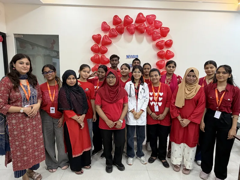 Students and faculty celebrating World Heart Day at Navvidya